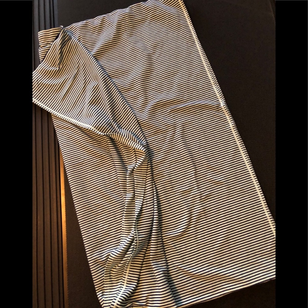 Lululemon Vinyasa infinity scarf